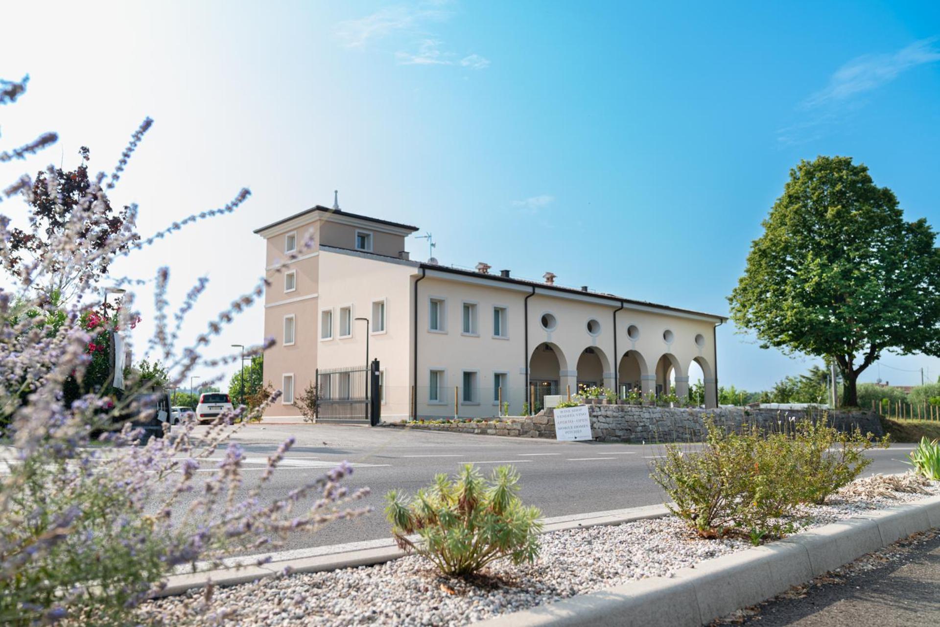 I Campi Wine Relais Ξενοδοχείο Ronchi  Εξωτερικό φωτογραφία