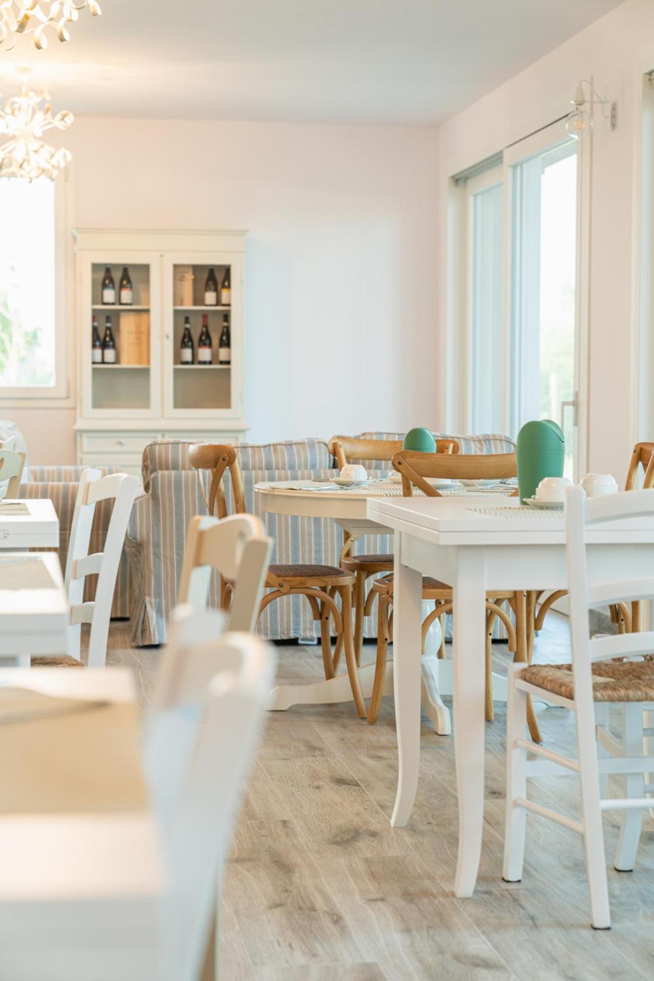 I Campi Wine Relais Ξενοδοχείο Ronchi  Εξωτερικό φωτογραφία